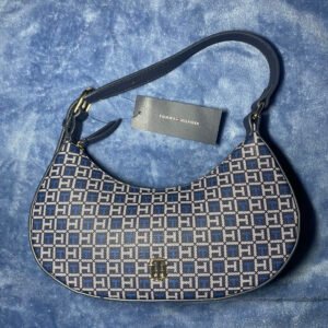 Bolso hobo Tommy Hilfiger estampado azul