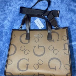 Bolso tote Guess marrón con monograma "G"