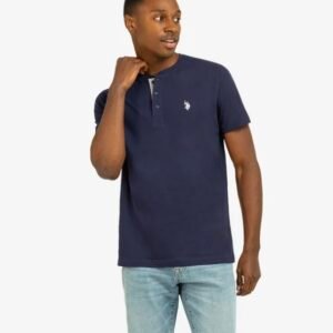 Camiseta estilo henley azul marino U.S. Polo Assn. (Talla L)